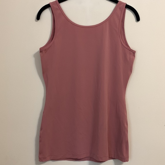 Duluth tank top - Picture 3 of 4